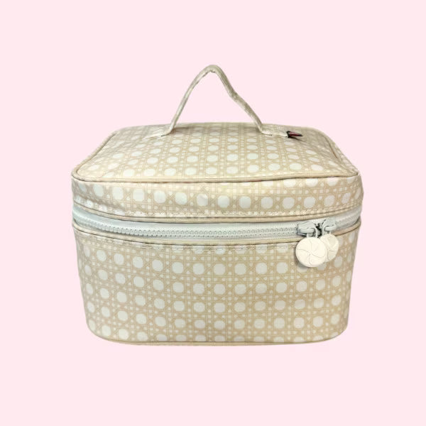 Train Case