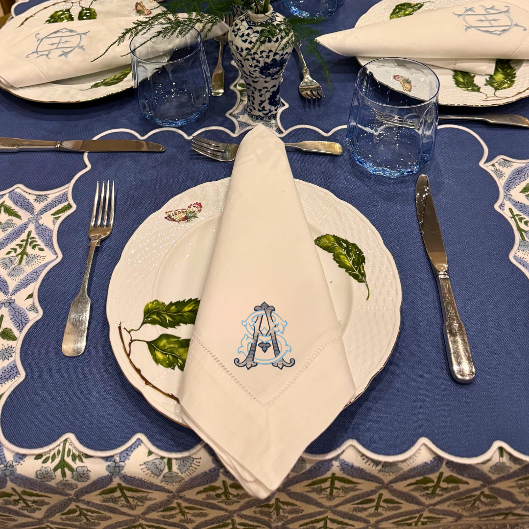 Interlocking Vintage Embroidered Dinner Napkins