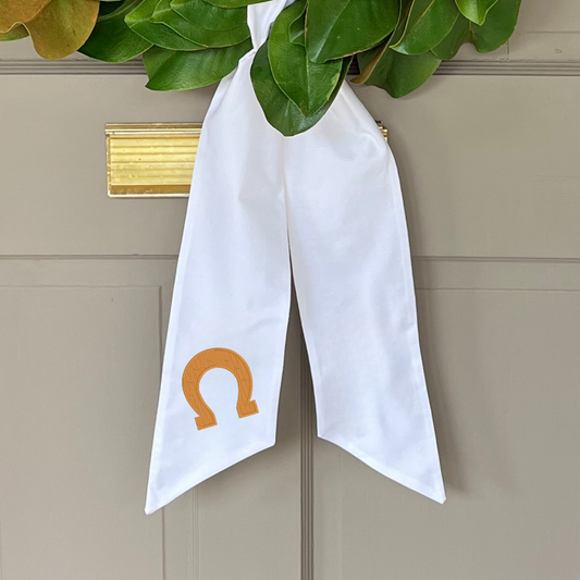 Horseshoe Wreath Sash